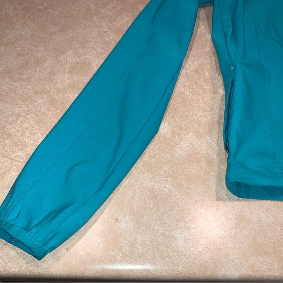 The North Face windbraker - Picture 4 of 10